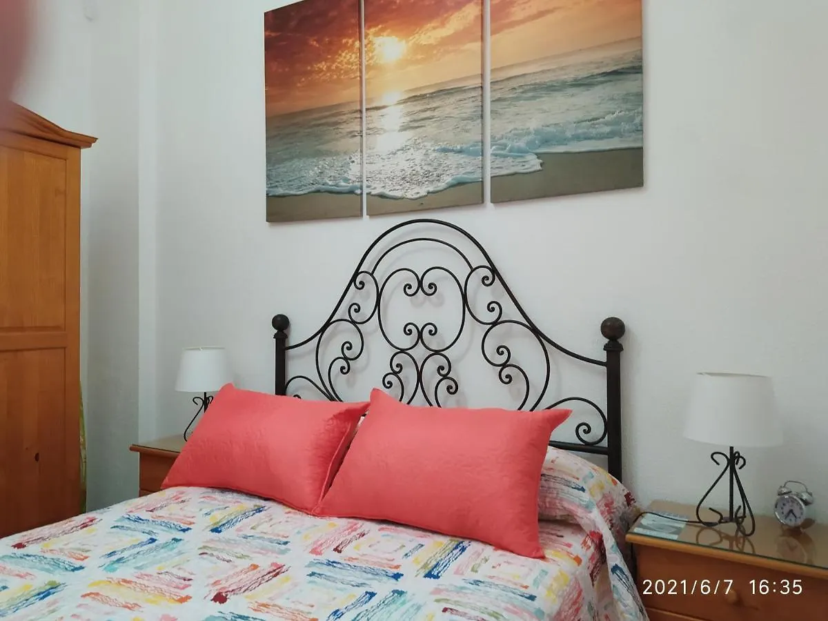 Apartment Los Tres Girasoles Cadiz Spain