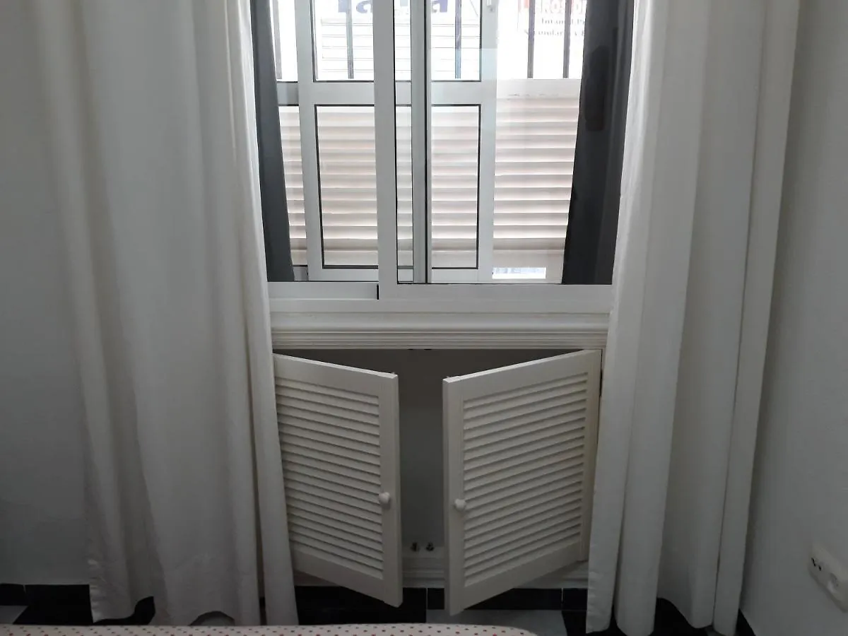 Los Tres Girasoles Cadiz Apartment